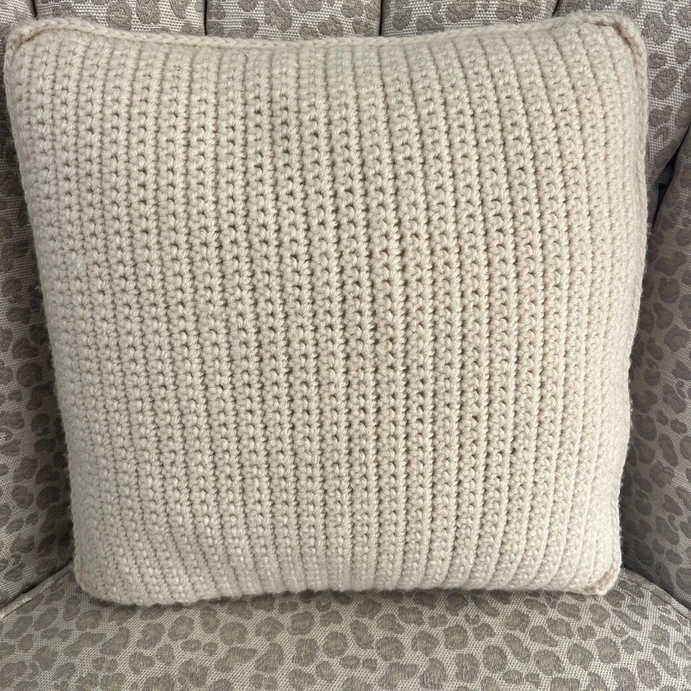 Handmade Crochet Tulip Pillow Cream Bobble Stitch Farmhouse Cottage Decor 13x13